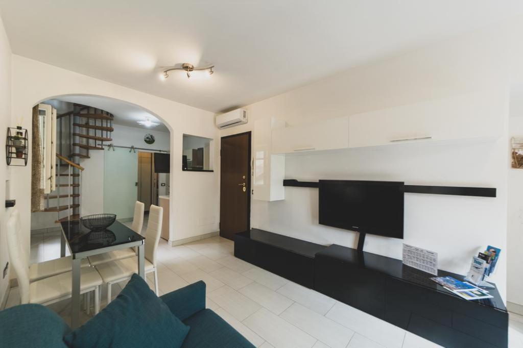 Molly Apartment Porto Santo Stefano  Bagian luar foto
